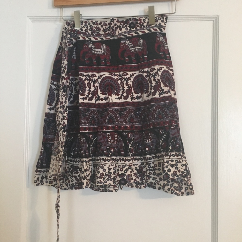 Printed wrap skirt